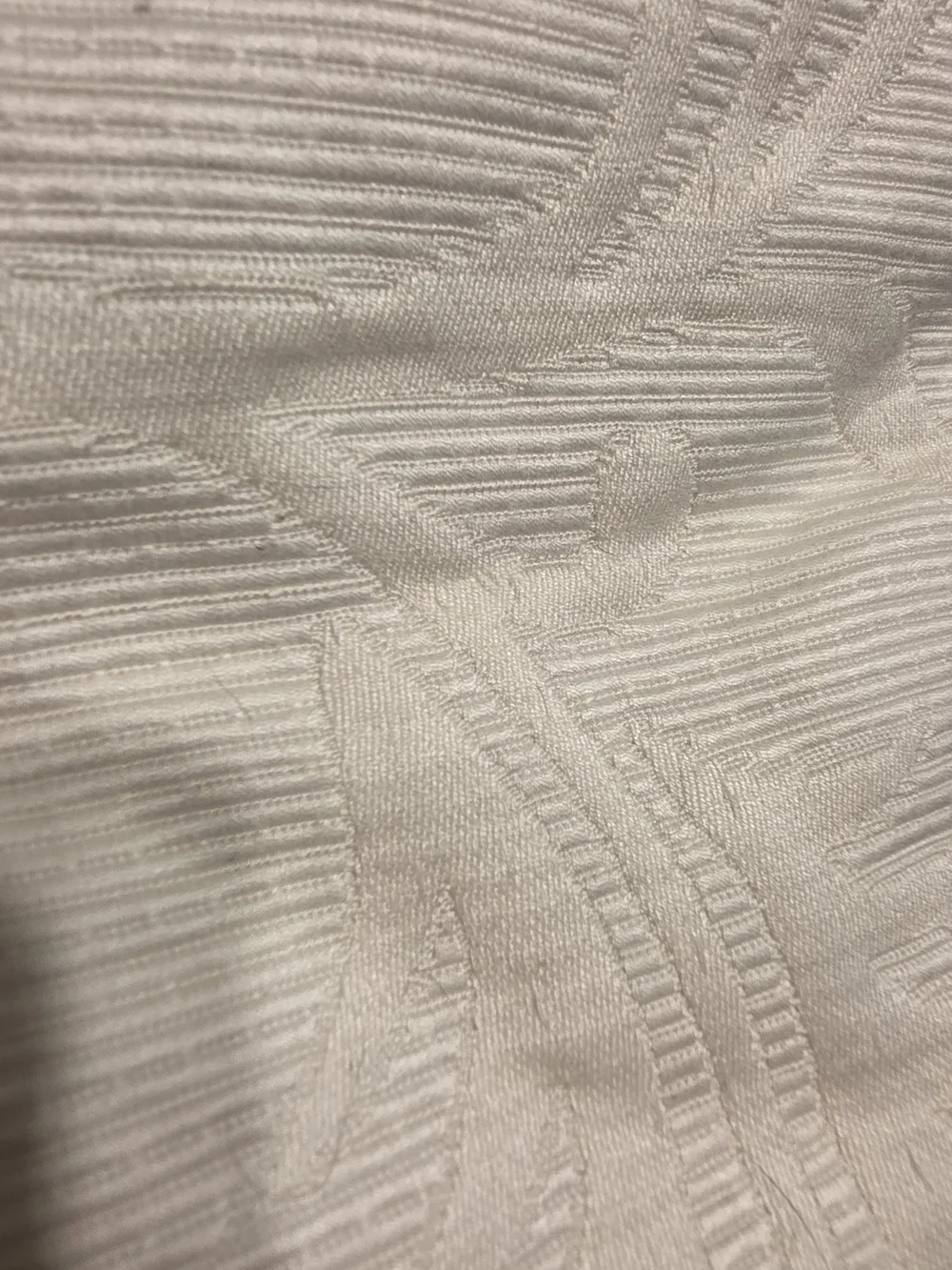 Luxury Cream Jacquard Comforter - Floral Texture